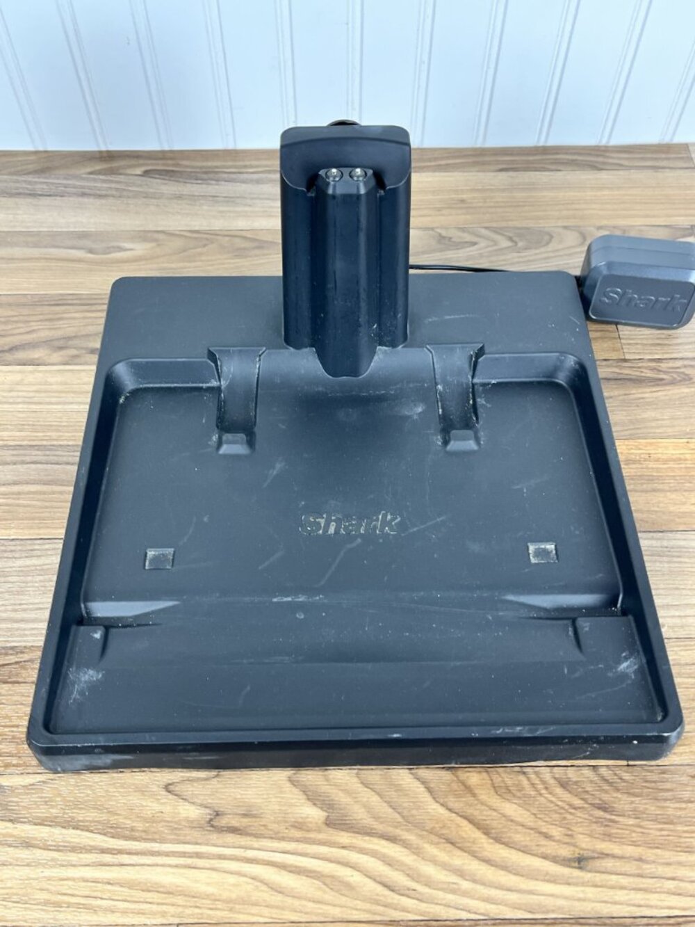 OEM Shark HydroVac XL WD200 WD201 WD260 WD261 Charging Dock Tray Base - Picture 4 of 10